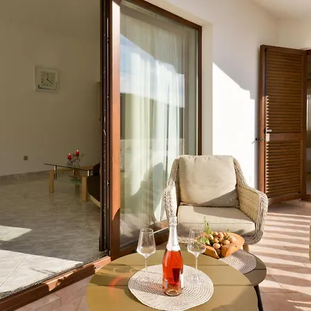Apartments Villa Rosi Umag Buitenkant foto
