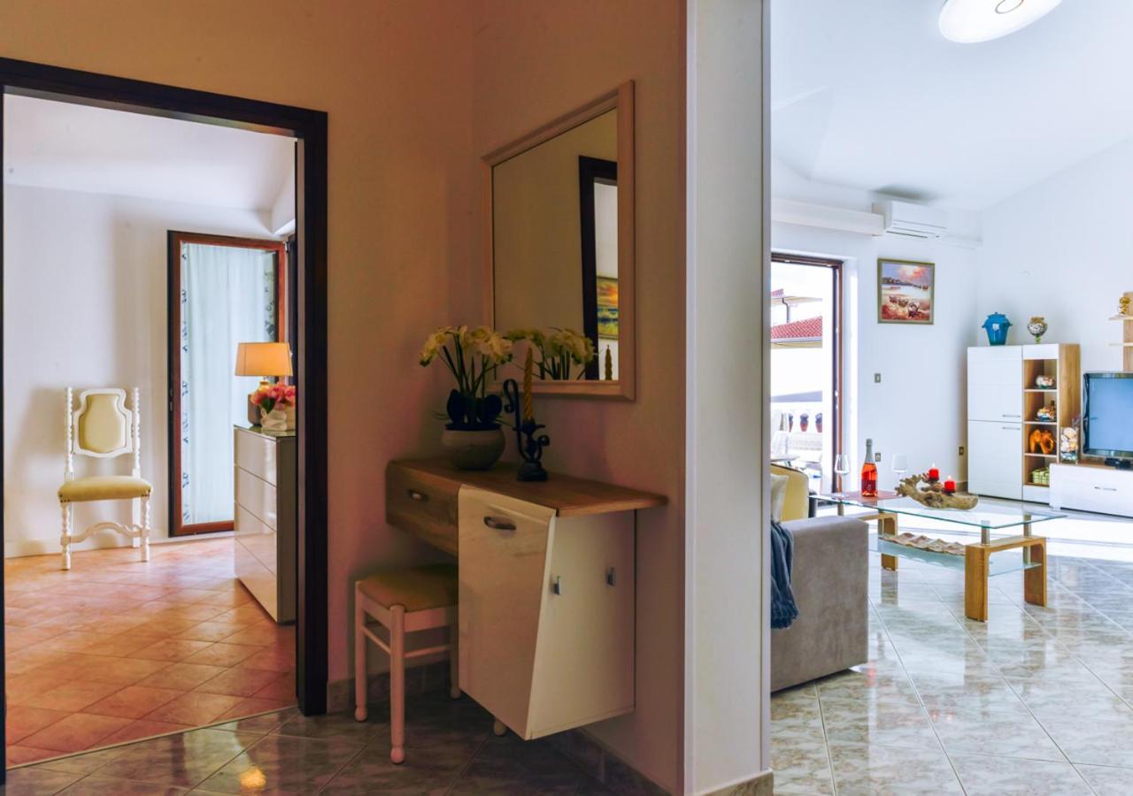 Rosi Apartament *